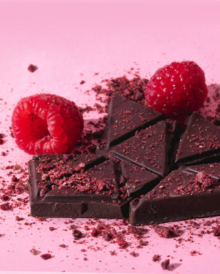 Dark Chocolate with Raspberry Flakes 100g